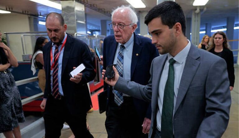 Bernie Sanders Net Worth